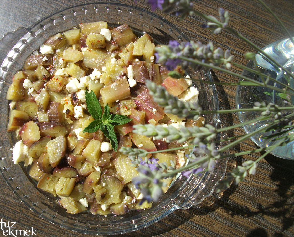 Patlıcan salatası
