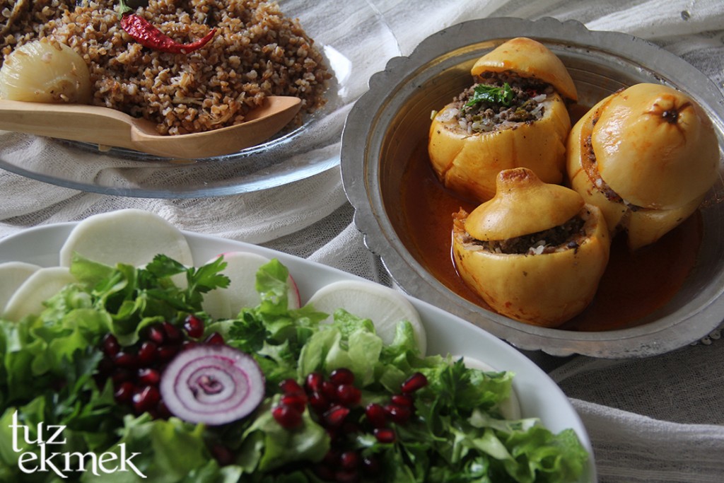 Ayva Dolması Tuzekmek